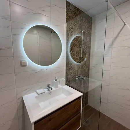 Apartament Atayana *