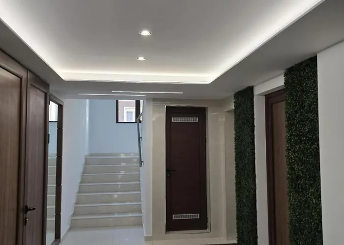 アパート Atayana